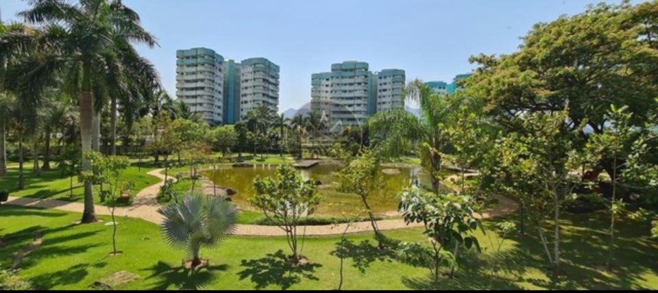 Mountain, Lake And Pool View Apartment Rio de Janeiro Quarto foto